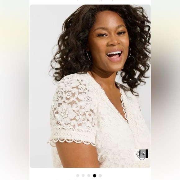 Torrid Ivory Lace Wrap Top 3X - Picture 4 of 11